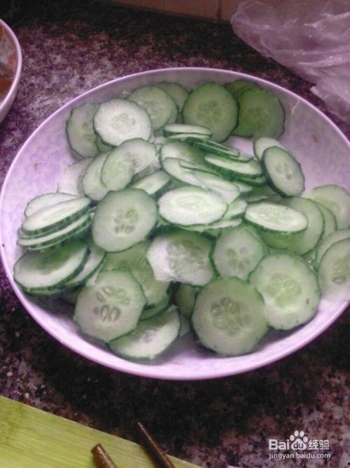 少瓜可以炒着吃吗,炒制美味新体验
