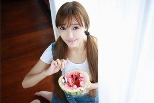 吃瓜小妹图片