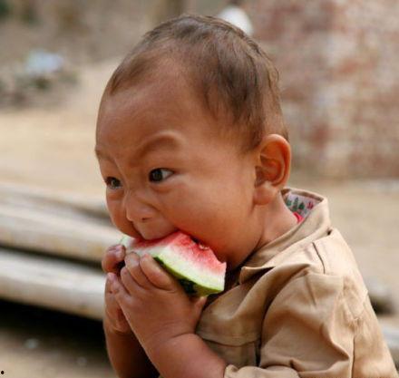 吃瓜的小短句,吃瓜群众视角下的趣味短句集锦