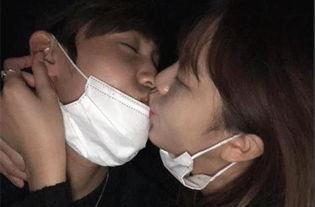 亲嘴的时候吃瓜