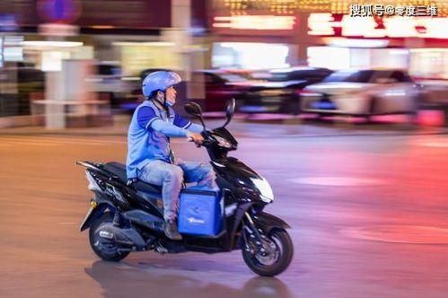 外卖骑手路上吃瓜,揭秘外卖行业生活点滴