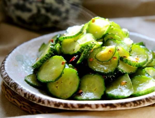 离石吃瓜照片快手,快手记录民俗风情