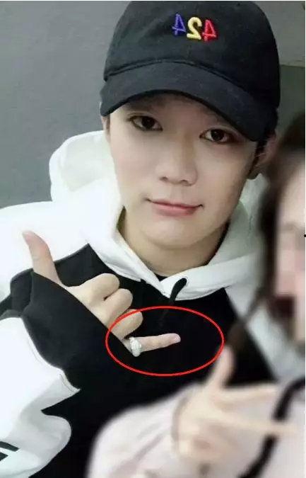 明星吃助理的瓜,揭秘明星与助理的幕后故事