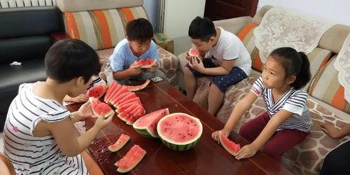 农村笑话吃瓜大赛,吃瓜大赛欢乐多